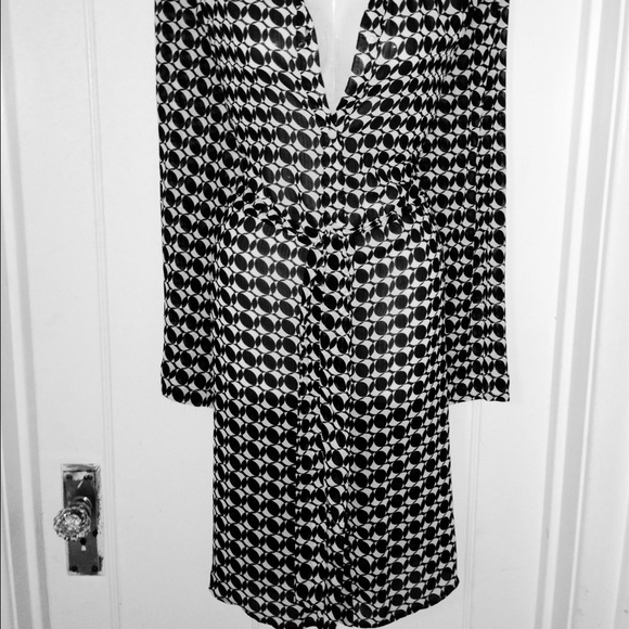 Black and Whites Dress - Picture 2 of 4